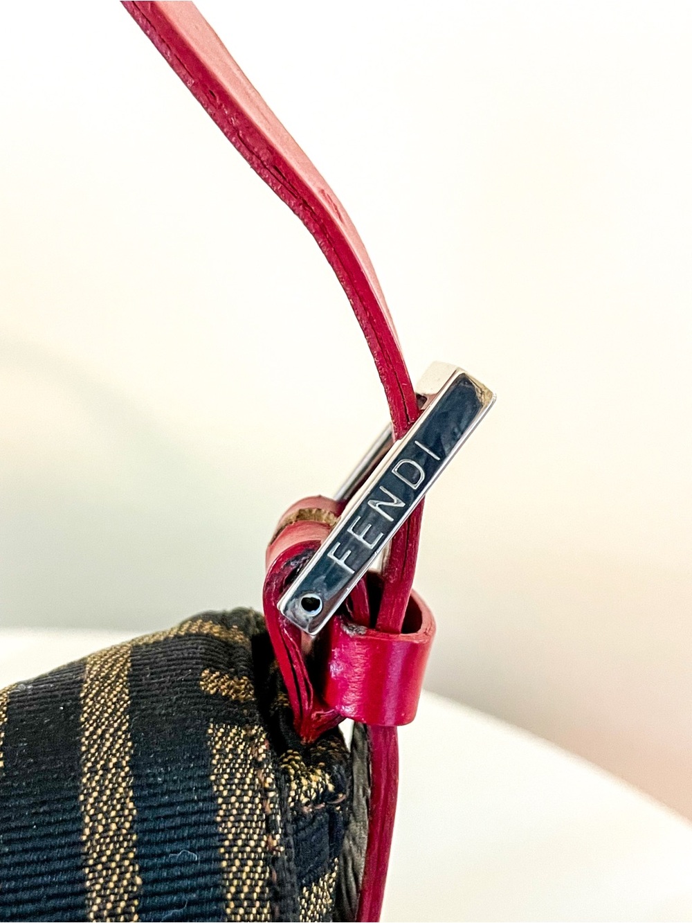 Fendi Zucca Baguette Brown Monogram Red Leather Shoulder Bag Authenticated - Picture 5 of 13